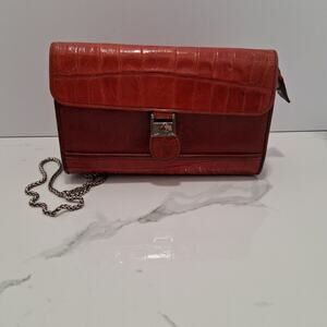 Brighton Croc Pebbled Leather Women Red Crossbody Organizer Magnet Enclosure Bag